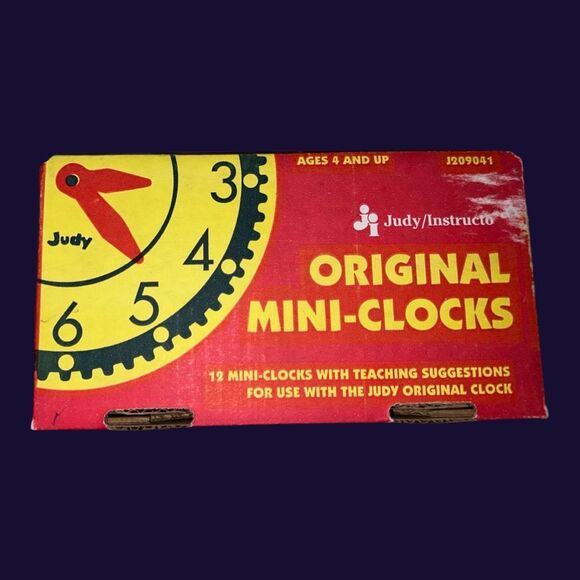 Judy Mini Wood Clocks & 2000 Golden Book Series: Time to Tell Time Book - Picture 3 of 7